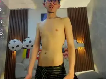 Chaturbate Live Sex Cam of king_luxury1
