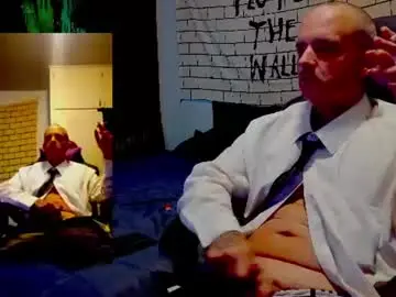 Chaturbate Live Sex of shadowv5551