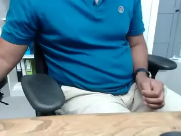 Chaturbate Watch Live Sex Cams of joe765shades