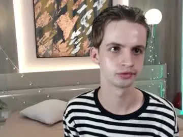 Chaturbate Live Sex Cam of bimbo_boy_