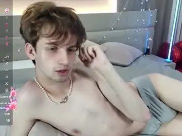 Chaturbate Live Sex Cam of bimbo_boy_