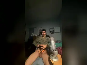 Chaturbate Nude Webcam of harddmikee