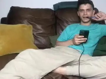 Chaturbate Live Porn of camdoattitude