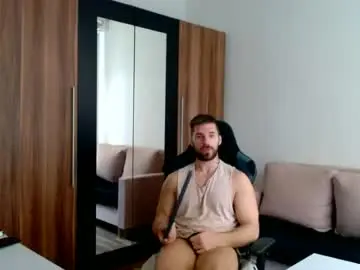 Chaturbate Nude Webcam of darius_94