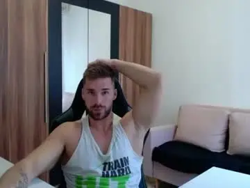 Chaturbate Live Sex of darius_94