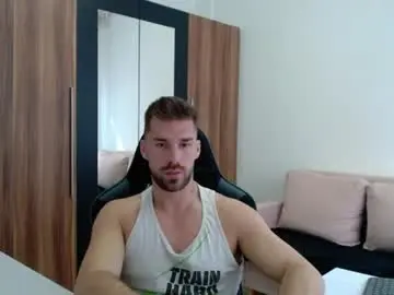 Chaturbate Sex Chat of darius_94