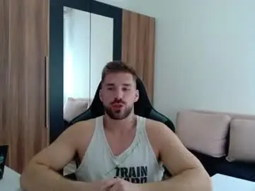 Chaturbate Sex Cam of darius_94