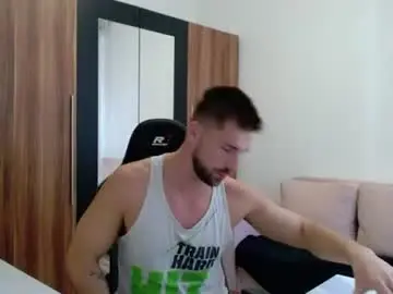 Chaturbate Nude Webcam of darius_94