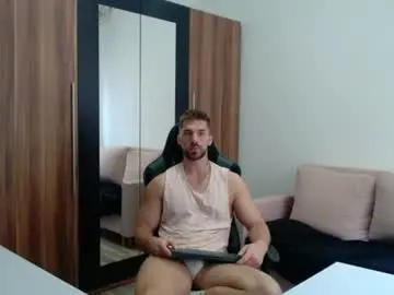 Chaturbate Free Porn Cam of darius_94
