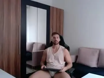 Chaturbate Free Porn Cam of darius_94