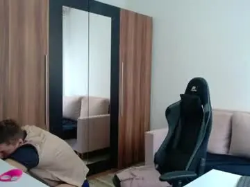 Chaturbate Free Porn Cam of darius_94