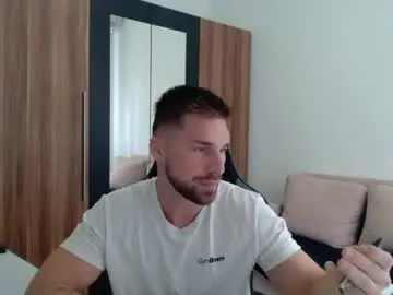Chaturbate Sex Cam of darius_94