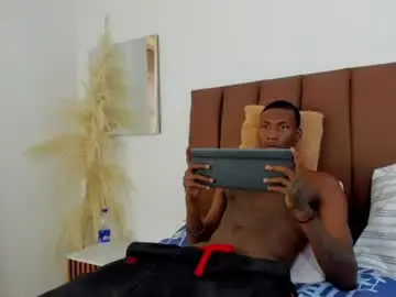 Chaturbate Sex Cam of pink_dick2