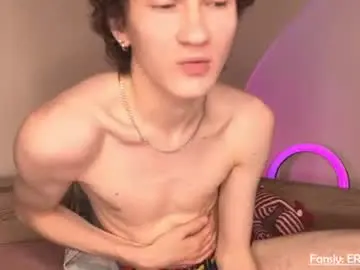 Chaturbate Free Live Porn of eric_dark