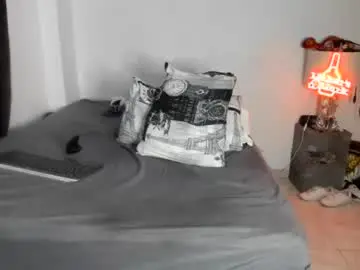 Chaturbate Free Porn Cam of pikoro_gomez