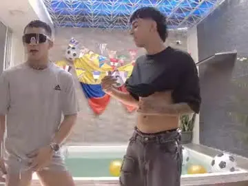 Chaturbate Live Porn of boysgang_sex