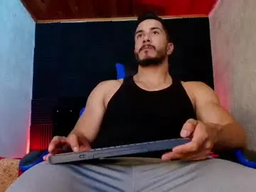 Chaturbate Live Sex of zanemaverick