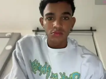 Chaturbate Live Sex of david_hot44
