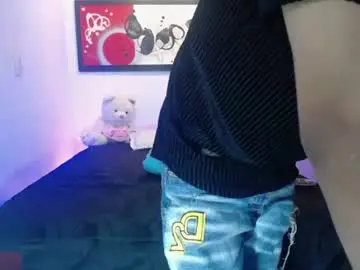 Chaturbate Free Live Porn of andrescoll25