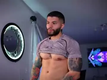Chaturbate Free Porn Cam of frankfarrellx