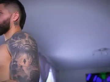 Chaturbate Live Sex Cam of frankfarrellx