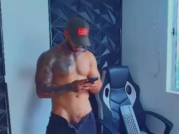 Chaturbate Live Porn of mike_belle