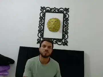 Chaturbate Live Porn of santhiago_jonnes_