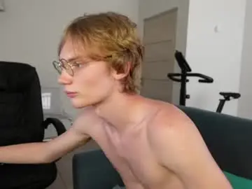 Chaturbate Free Live Porn of dave_redmond