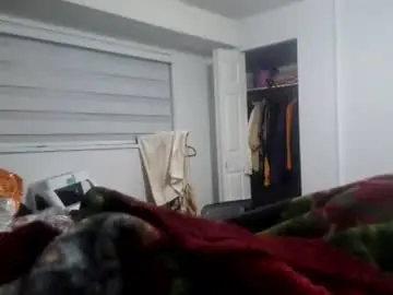 Chaturbate Free Live Porn of pirahna1012