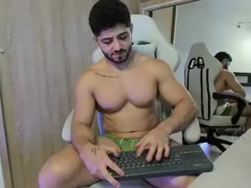 Chaturbate Live Porn of thiago_moretti