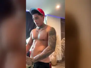 Chaturbate Free Live Porn of dominiofit