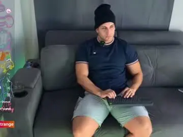 Chaturbate Live Porn of apolo_strange