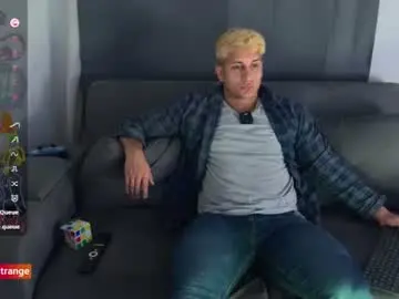 Chaturbate Free Live Porn of apolo_strange