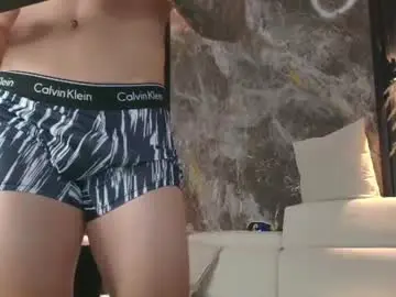 Chaturbate Best live sex cam show of camiloalvarezzz3