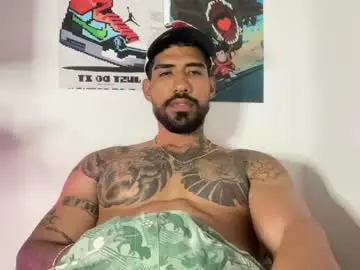 Chaturbate Watch Live Sex Cams of myke_esthetic