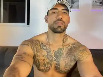Chaturbate Live Porn of myke_esthetic