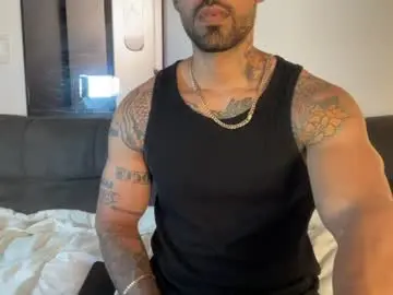Chaturbate Live Sex of myke_esthetic