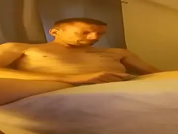 Chaturbate Nude Webcam of rockhardcloudy