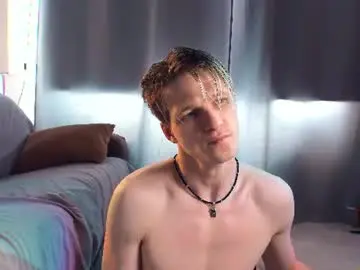 Chaturbate Live Sex Cam of jack_frozt