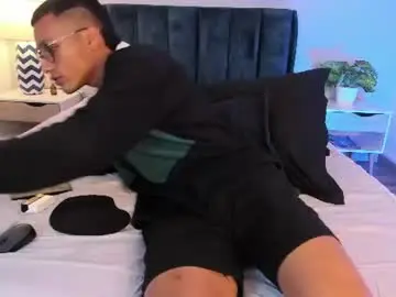 Chaturbate Free Porn Cam of caio_valerio