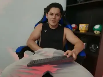 Chaturbate Live Sex Cam of julian_wallace1