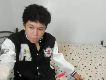 Chaturbate Free Live Porn of urasian_jeff