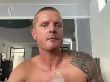 Chaturbate Free Porn Cam of rabbit_eyes69