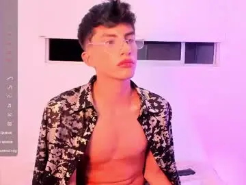 Chaturbate Live Sex of erick_velveth