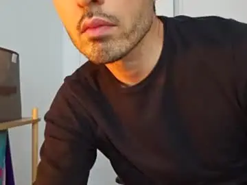 Chaturbate Watch Live Sex Cams of shhervin