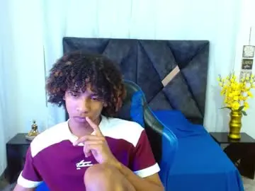 Chaturbate Best live sex cam show of angell18_