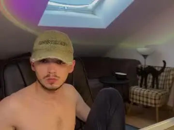 Chaturbate Sex Chat of daimon_hall