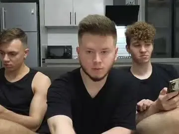 Chaturbate Live Sex Cam of alexxx_d