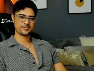 Chaturbate Live Sex of adam_clarke