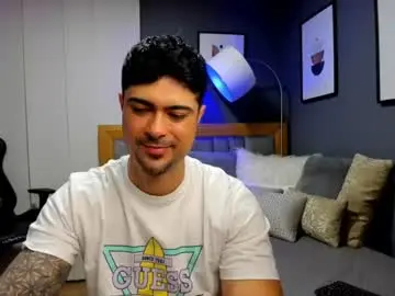 Chaturbate Live Porn of adam_clarke